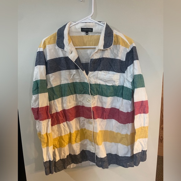 Long sleeve button up - Picture 2 of 3